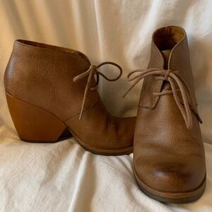 Korks by Kork-Ease 'Roana' leather block heel ankle booties